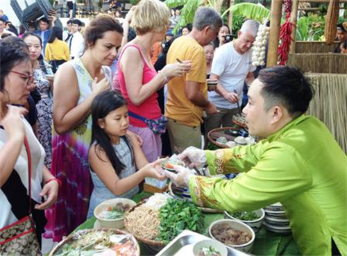 Khám phá món ăn mang đậm văn hóa biển Phan Thiết